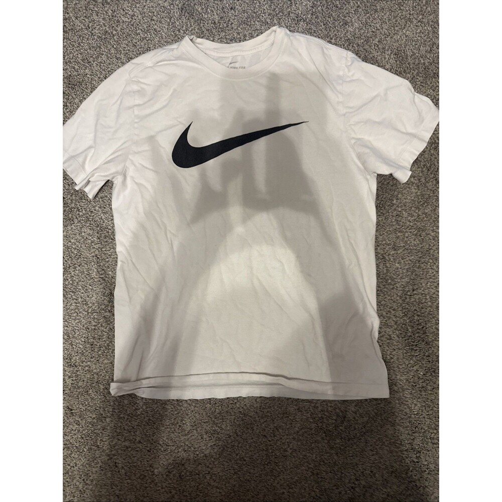 White Nike Tshirt